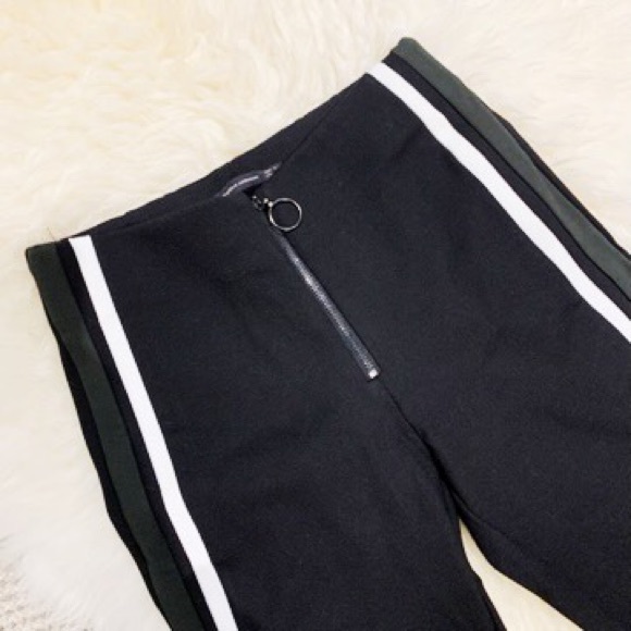Zara Black Leggings with White Stripes - Picture 4 of 5